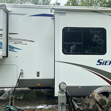 5th Wheel Detail Mt Carroll IL 5